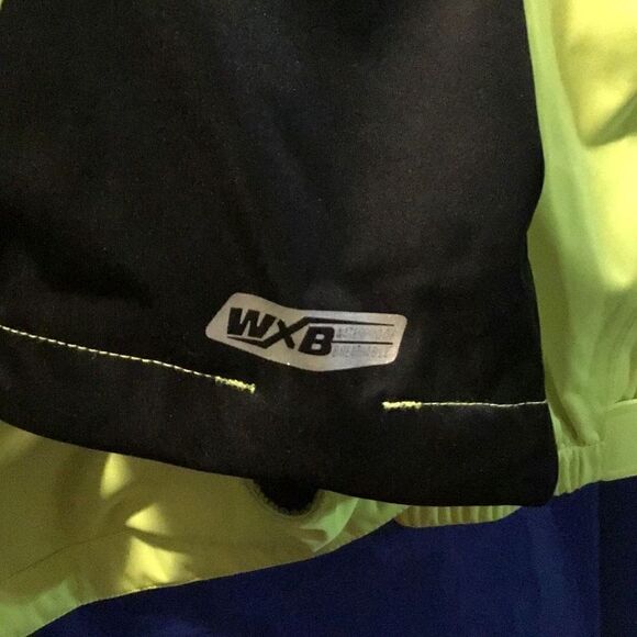 Jacket fluorescent, green and reflective strips by IP elite like new size large - Picture 4 of 8